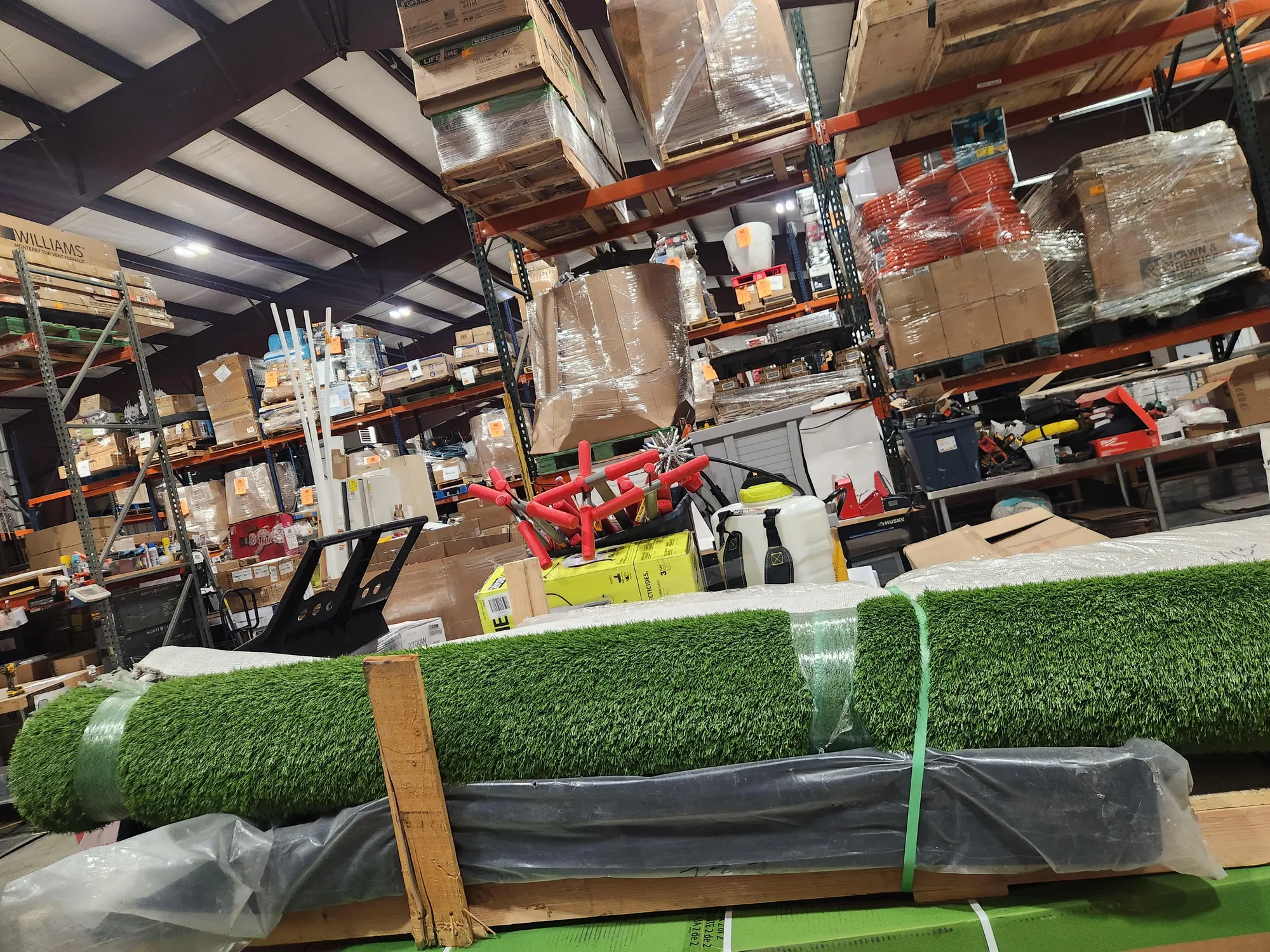 Pallet of carpet & curbs