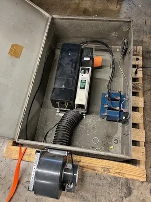 1972 GLOUCESTER 2.5" air cooled extruder Extruders, Low Boy 1.6" - 2.5""" | Mark One Machinery (7)