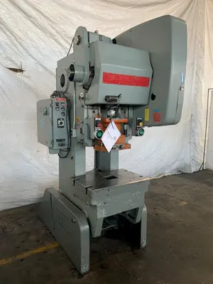 USED 1974 BLISS C-60