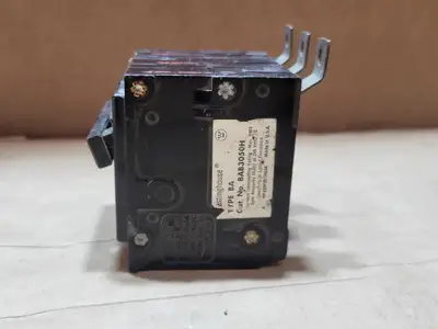 Used WESTINGHOUSE BAB3050H Switchgears British Columbia CA | Lenmark #835785