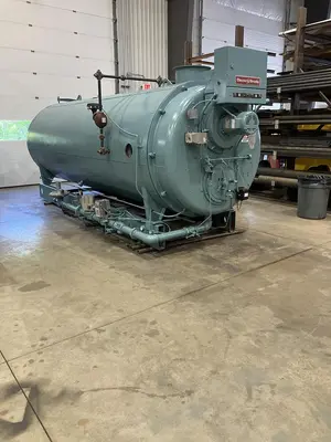 USED 1988 CLEAVER BROOKS CB 700-200