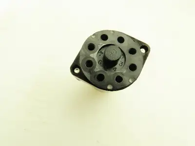 Clippard R441 Minimatic 4-Way Valve Air Pneumatic Lot of 2