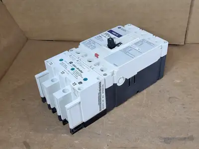 70 Amp, 3 Poles, 600 Volts Circuit Breaker 140U-I3C3-C70 w/ Limiter 140U-I-CLC70