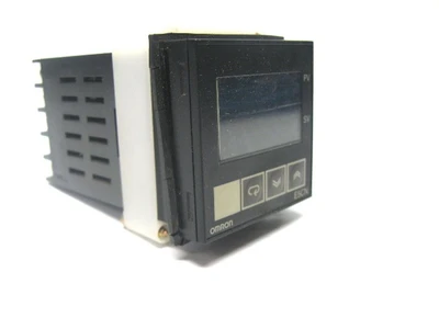 USED OMRON E5CN-Q2HBTC