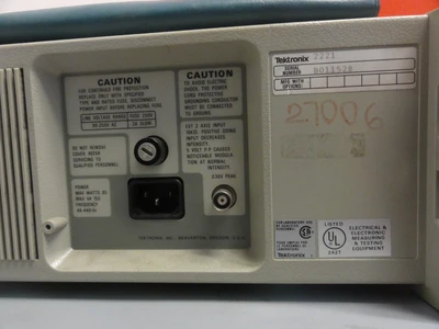 USED TEKTRONIX 2221