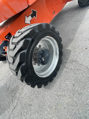 USED 2015 JLG 800AJ