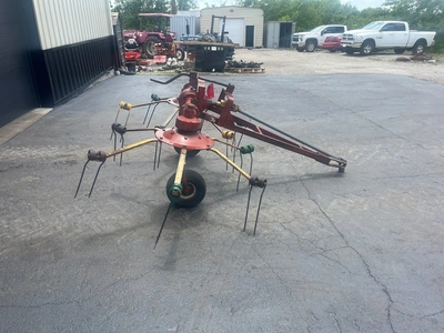 WALTON 2 BASKET TEDDER Hay Tedder | County Equipment Company LLC (3)