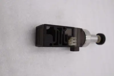 NUMATICS 081RS100J027Q00 REGULATOR VALVE STOCK H1568A