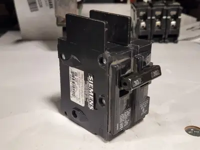 USED SIEMENS BQ2B030