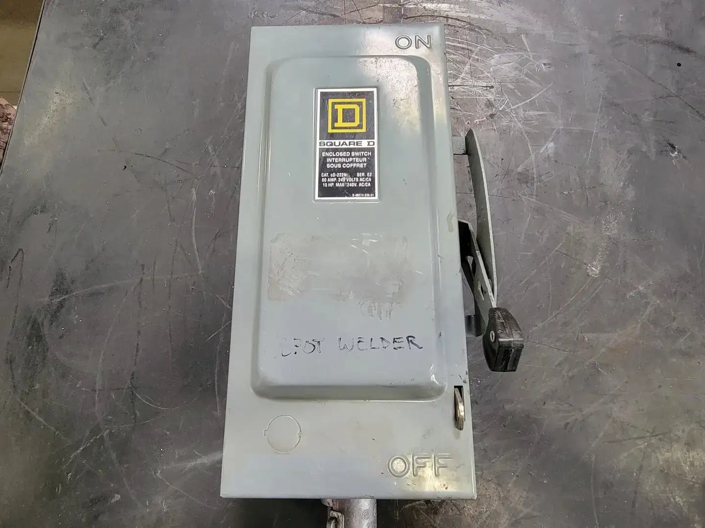 USED SQUARE D CD-222N