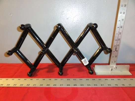 Expandable Wall Mount Rack