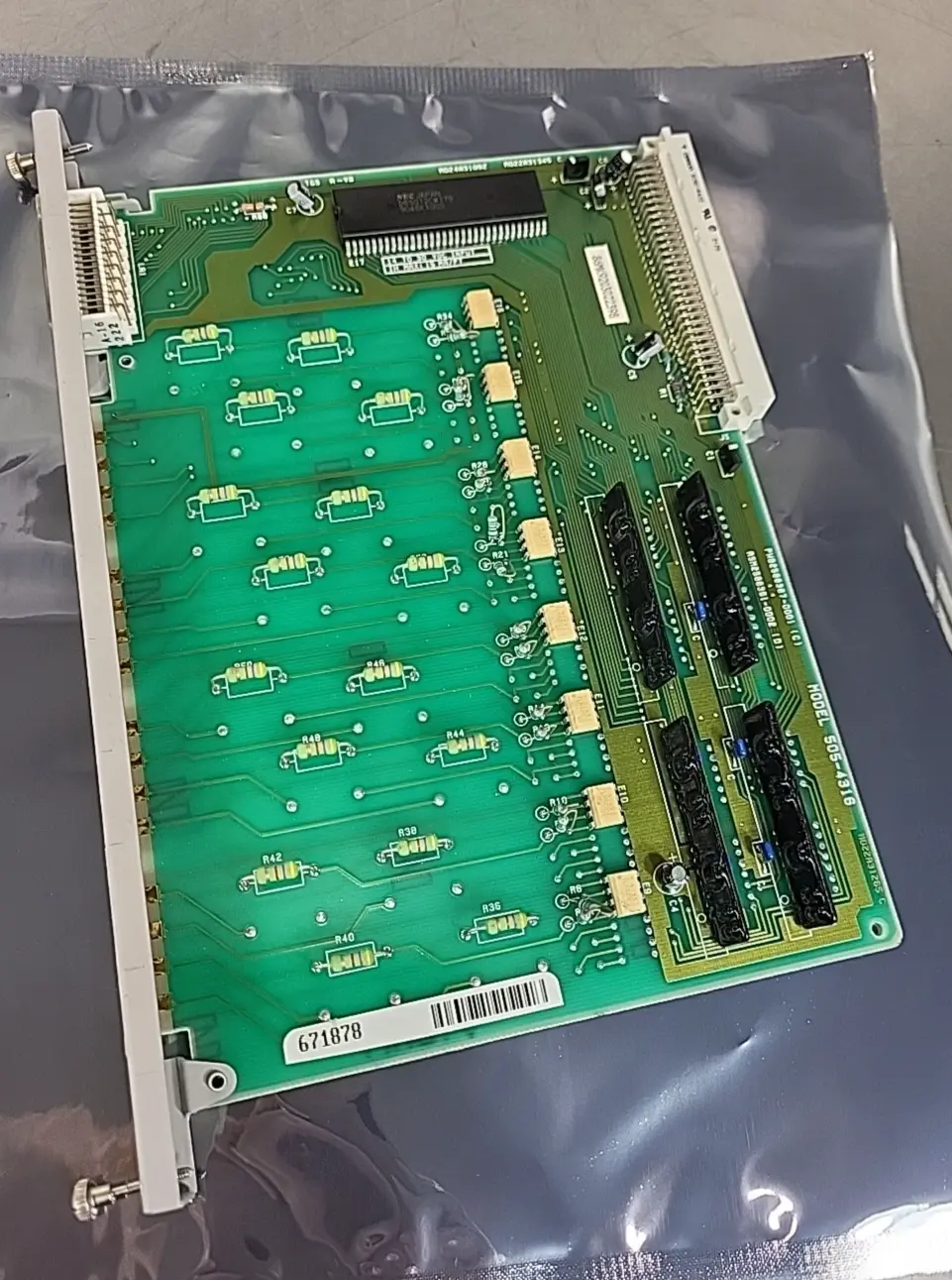 Pilz 505-4332 PLC Digital Input Module Loc3E16