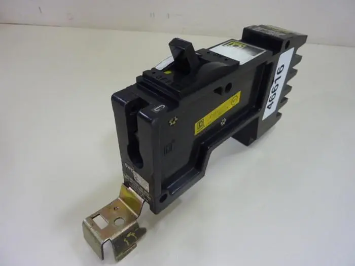 Used SQUARE D FY14020C Circuit Breakers Michigan US | Ideal Machinery #590244