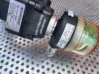 USED 2 ITT ADVANTAGE 3 WAY STAINLESS STEEL DIAPHRAGM VALVES W/ VALVE POSITIONER