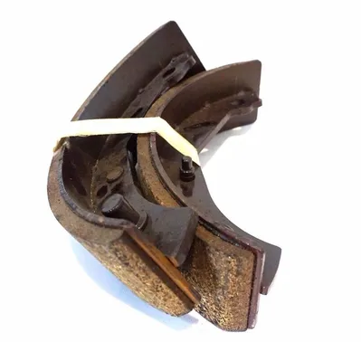 NEW UNISOURCE 3031387 SET R BRAKE SHOE