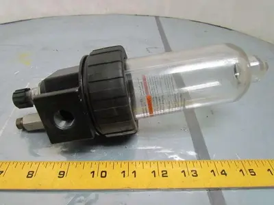 Parker 07L41FE 150 PSI Pneumatic Lubricator 3/4" NPTF Ports