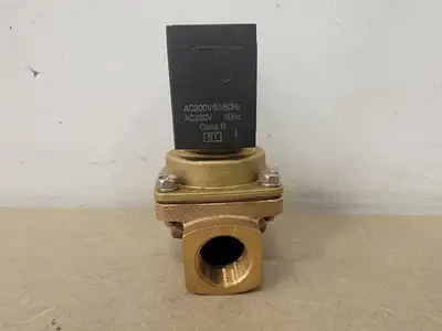 USED SMC 30-VXZ2240-04N-2D