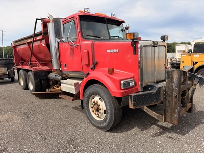 Used 2005 WESTERN STAR 4900 Box trucks Michigan US | Miedema Asset Management Group #1665674
