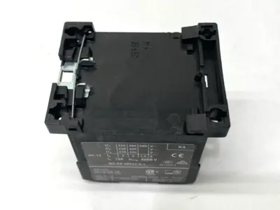 USED EATON MINIATURE CONTROL RELAY XTRM10A31
