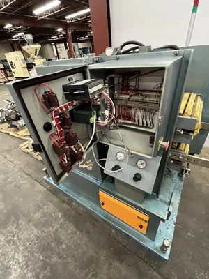 15" x 50" Conair/Metaplast Cleated Puller, Model PC8-50SP, AC Individually Driven Belts
