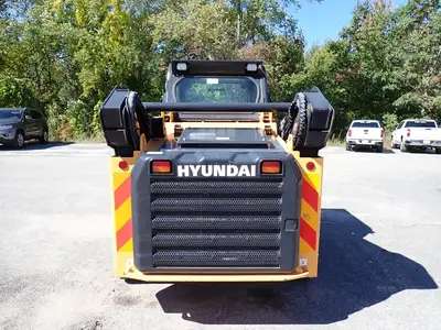 Used 2023 HYUNDAI HT100V Compact Track Loaders Massachusetts US | Brookside Equipment Sales #1494007