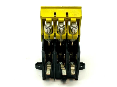 TF323 | Giovenzana  Fuse Holder 32A 500V - Used