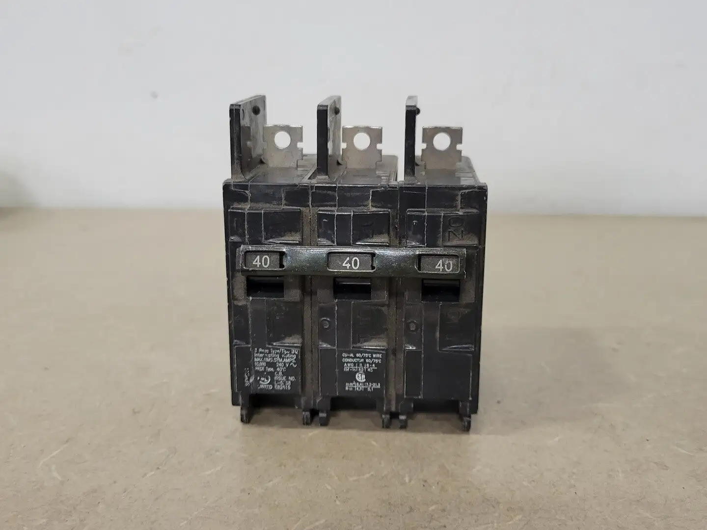 USED SIEMENS BQ3B040