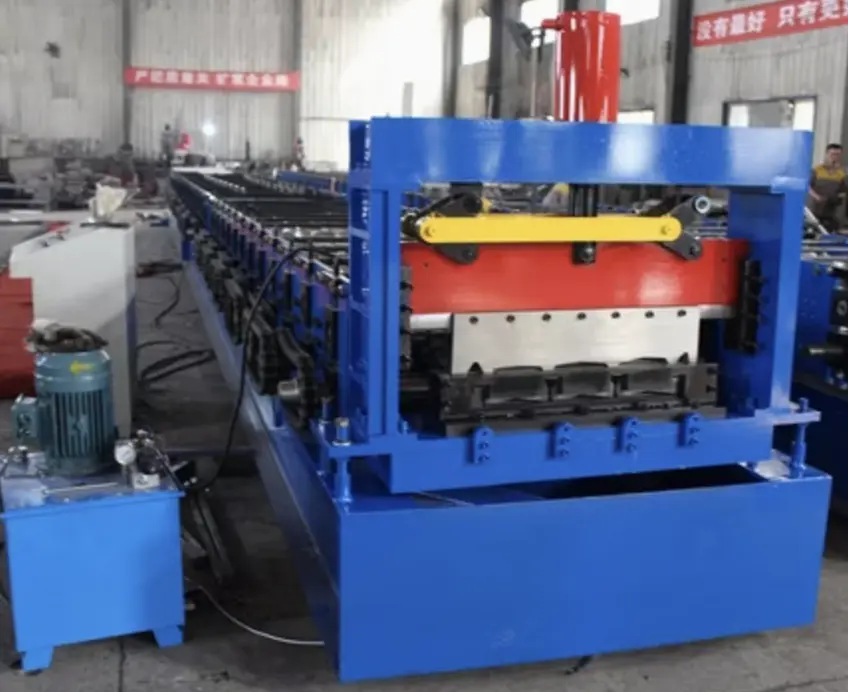 USA Type Deck Roll Forming Machine