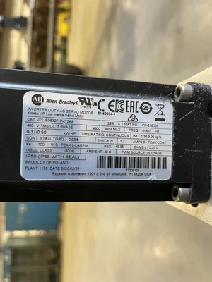 Line Tech LM3.2.0550BZ155.0.13.0S-SNNNNN & Allen Bradley VPL-B0632F-PK12AA Servo