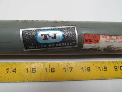 T-J Model LSM 1000PSI Hydraulic Cylinder 3/4-4 Bore 1/4"NPT Port 1 1/2-14 1/2"