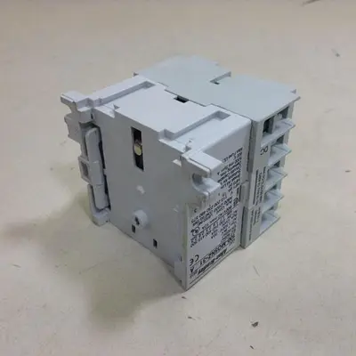 USED ALLEN BRADLEY 100-MO5NZ.31 SER A