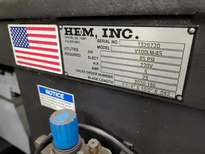 HE&M Vertical Bandsaw V100LM-45 with Infeed/Outfeed Conveyors