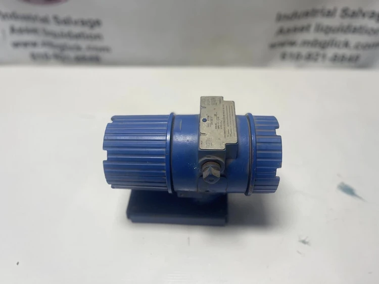 Used _UNKNOWN_ 3044 A1B1 Transducers Pennsylvania US | Moses B Glick #1009816