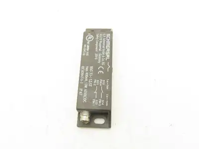Schmersal BNS 33-11Z-ST Magnetic Safety Sensor 400mA 10W 60V AC/DC Lot of 2