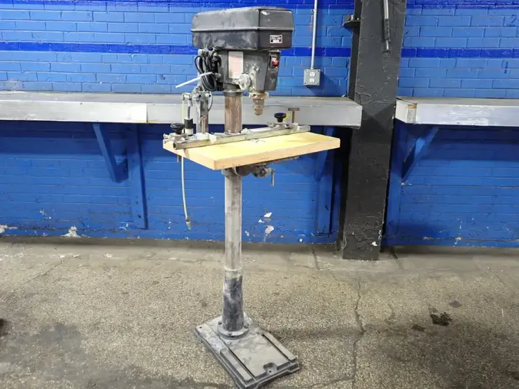 Used DAYTON 3Z917B Heavy Duty & Sensitive Single Spindle Drills Ohio US | HGR 24 #783587