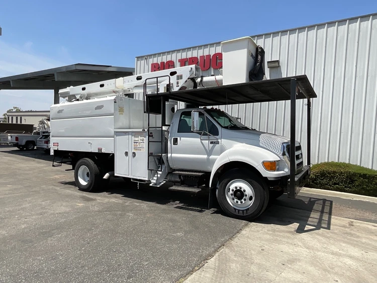 Used 2013 FORD F750 Bucket (boom) trucks California US | Big Truck & Equipment #1412328