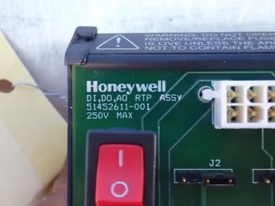 Used HONEYWELL 900RTS0001 PLC Input & Output Ohio US | HGR 24 #801882