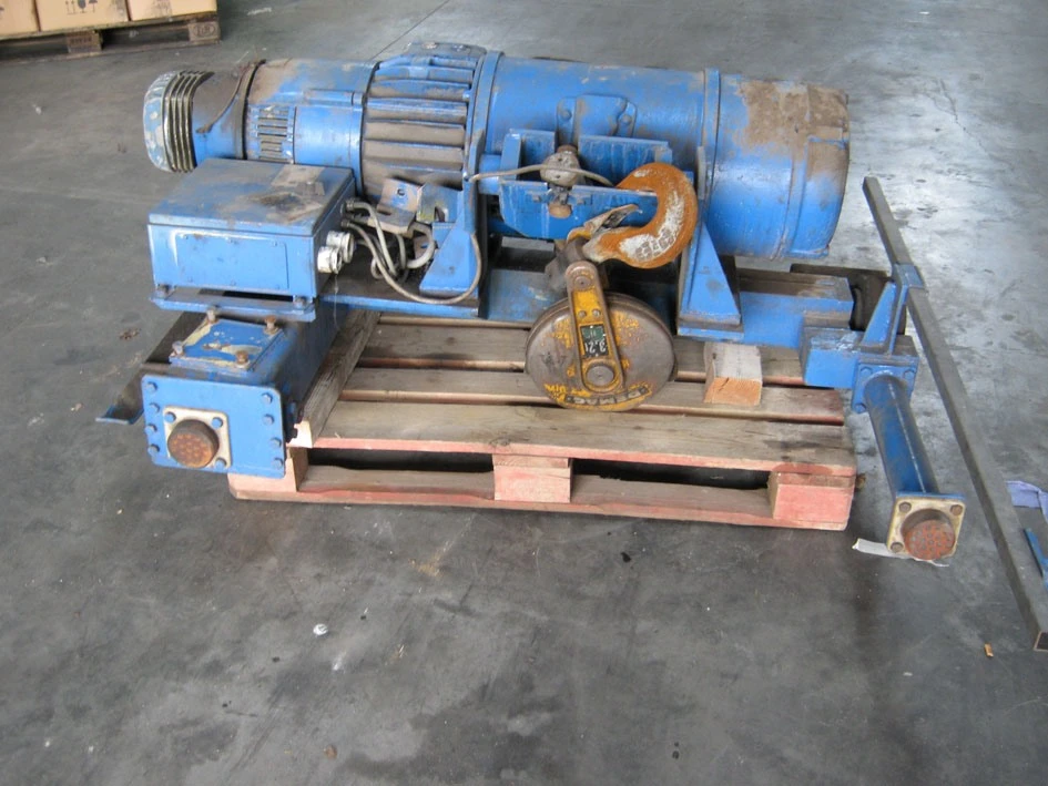 USED DEMAG HOIST 3,2 TON