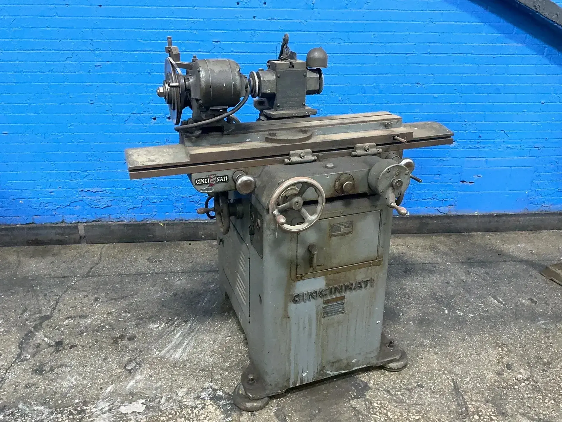Used CINCINNATI NO. 2 Tool & Cutter Grinders Ohio US | HGR 24 #1280202