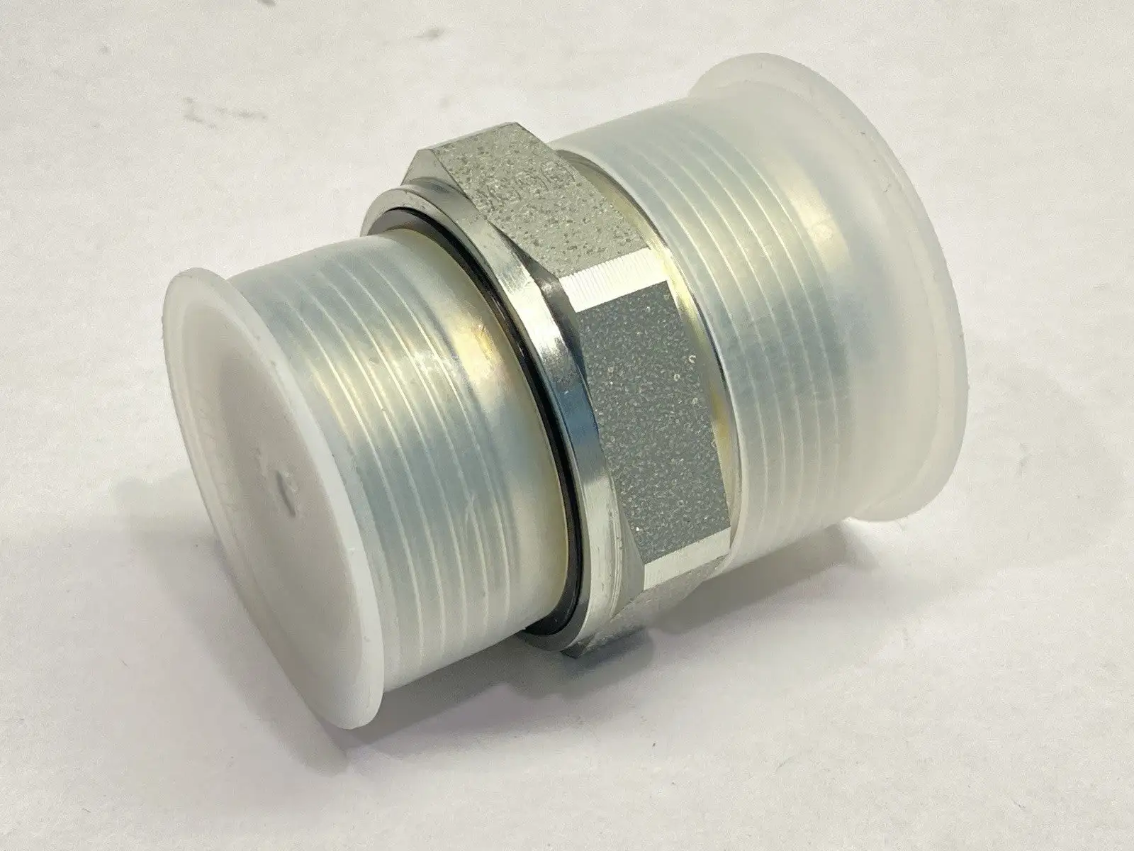 24-20F42EDMXS | Parker  Triple-Lok 37 Degree Flare JIC Fitting 1-1/2" x 1-1/4-11" - New Other