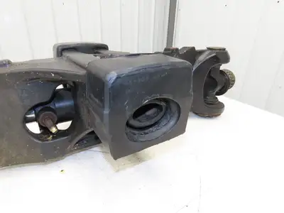 Hyster E60Z-33 Electric Forklift Rear Axle Dual Hydraulic Steering Assembly