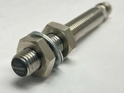 USED BALLUFF INDUCTIVE PROXIMITY SENSOR BES M08MI-PSC20B-S49G LOT OF 2