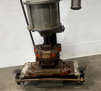 Chicago USA Bench Pneumatic Air Arbor Press Machinist Tool