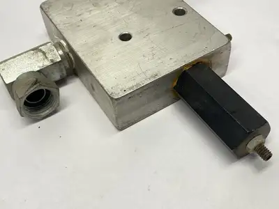 USED POSITECH UP SPEED CONTROL VALVE