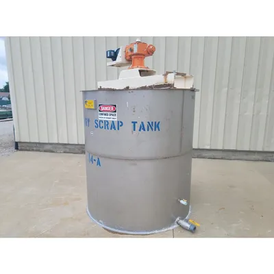Used Industrial Air Inc. 750 Gallon Stainless Steel Vertical Mix Tank