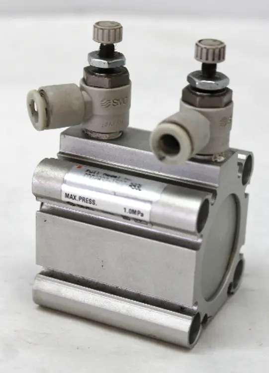 Used SMC CDQ2B32-15DZ-A93L Parts (Hydraulics and Pneumatics) Kentucky US | Industrial Parts R Us Inc. #358687