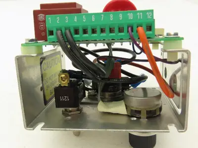 Rodix FC-47 Plus Feeder Cube Vibratory Feed Variable Speed Control 120V 15A