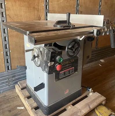 DELTA PLATINUM SERIES 36-941 UNISAW TABLE SAW