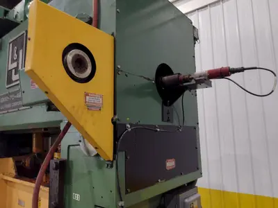 USED L&J EM275-42-24