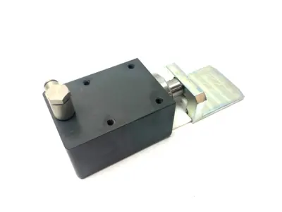 USED BOSCH REXROTH PNEUMATIC DAMPER UNIT, DA 2/100-B